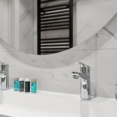 Michelle - Recent Gerenoveerd Stijlvol אוסטנדה