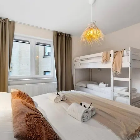 Michelle - Recent Gerenoveerd Stijlvol Appartement Ostende